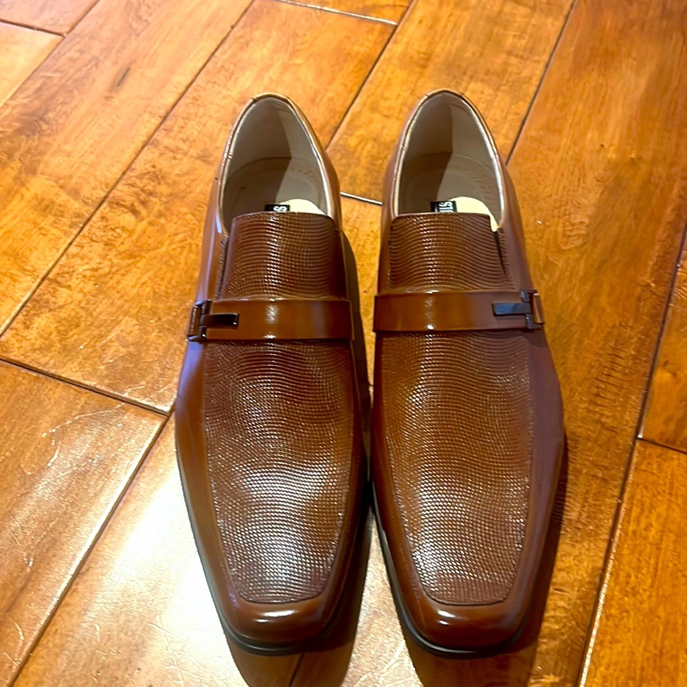 Stacy Adams brand new shoes / never worn mint condition